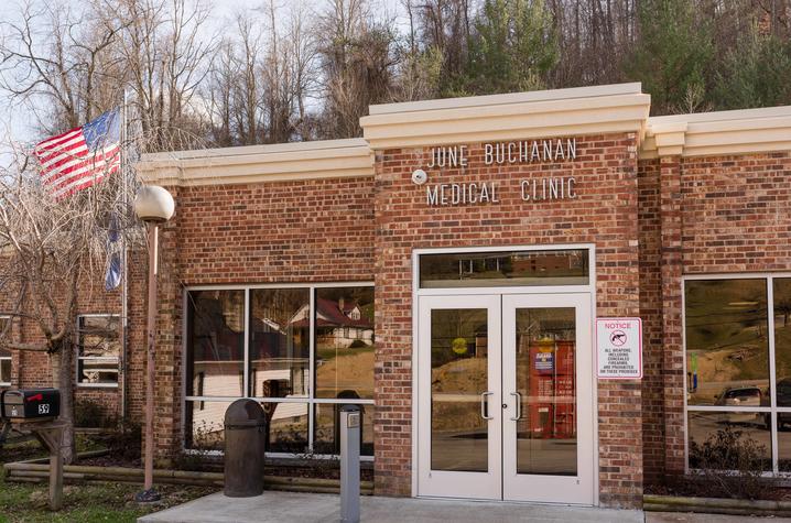 June Buchanan Medical Clinic in Hindman